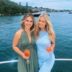 Meet your Posher, Lucy